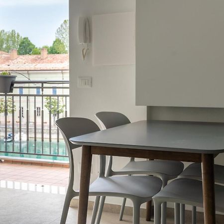 Fiori Sull'Acqua Apartments Peschiera del Garda Exterior photo