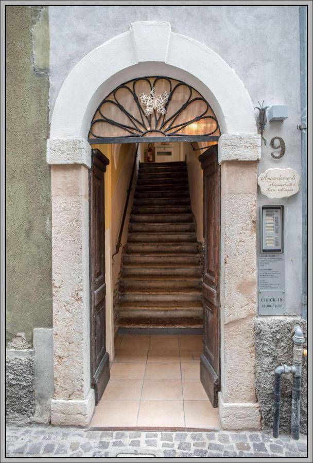 Fiori Sull'Acqua Apartments Peschiera del Garda Exterior photo