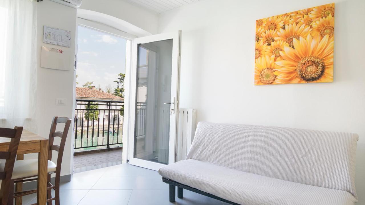 Fiori Sull'Acqua Apartments Peschiera del Garda Exterior photo
