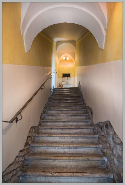 Fiori Sull'Acqua Apartments Peschiera del Garda Exterior photo